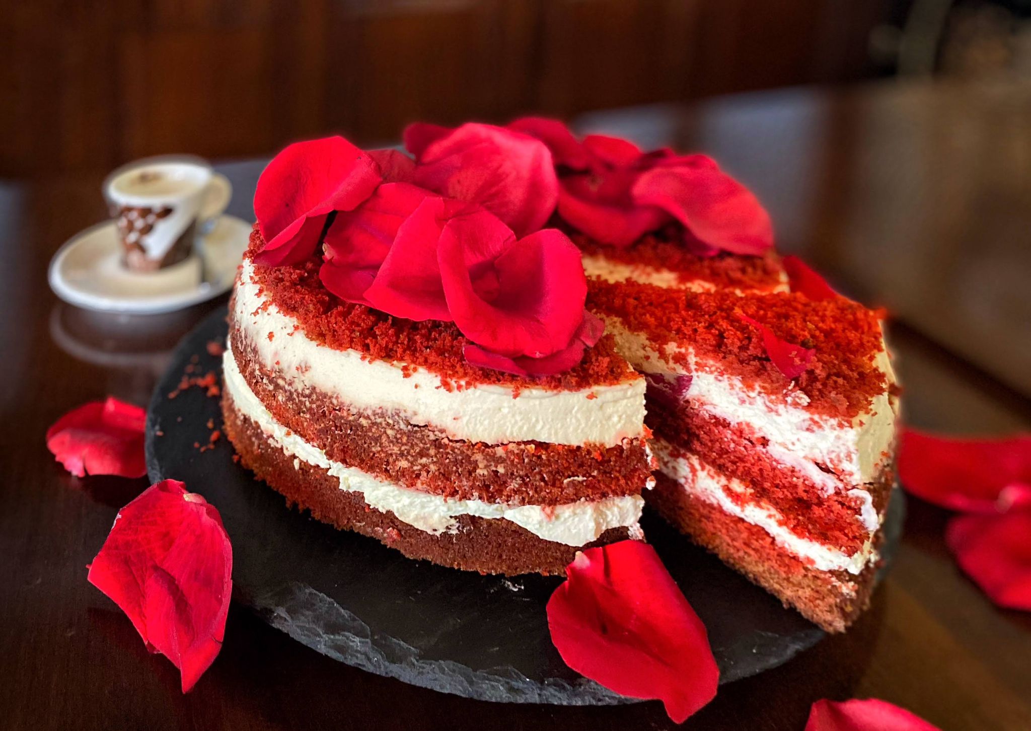 Máme dort! Charitativní Red Velvet v Café Mozart na Staroměstském náměstí